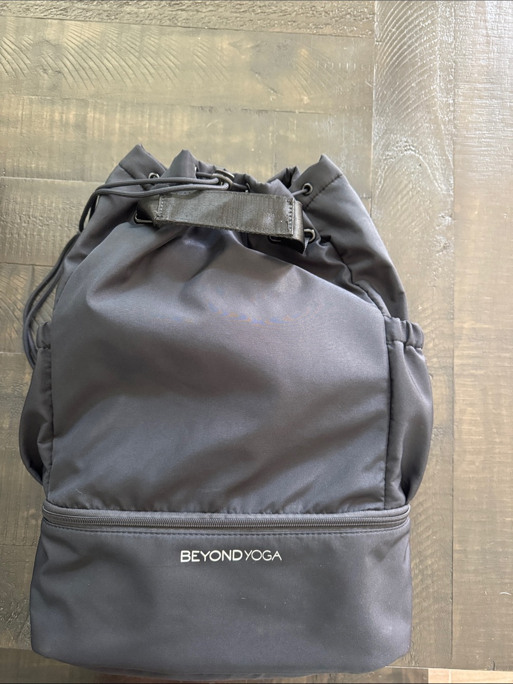Beyond Yoga Black Drawstring Backpack with Lower Logo Zip Pocket🎉Like New!